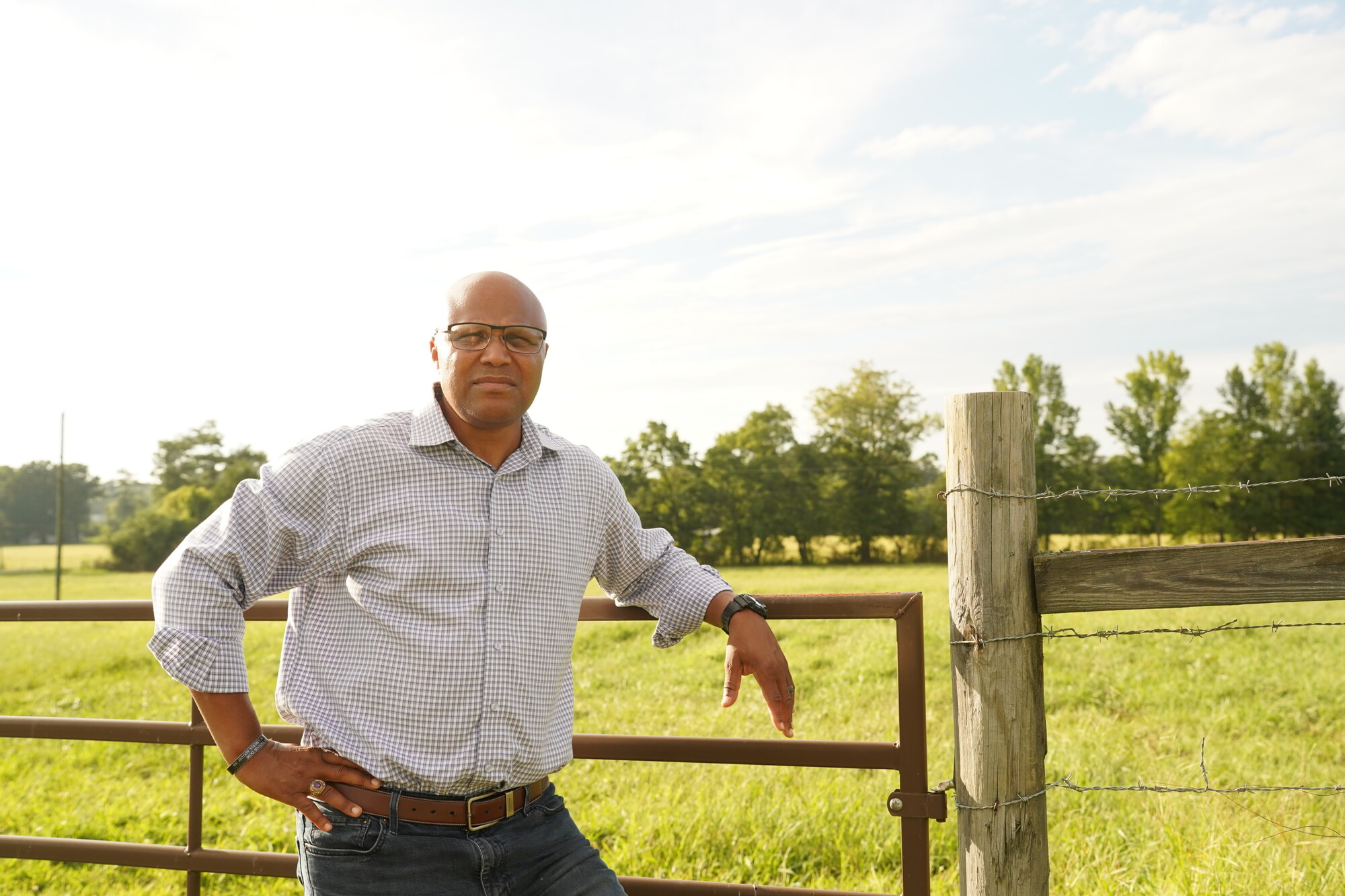 ______Fence Lean Left.JPG